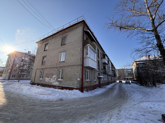 Продам однокомнатную (1-комн.) квартиру, Тельмана ул, 109, Брянск г