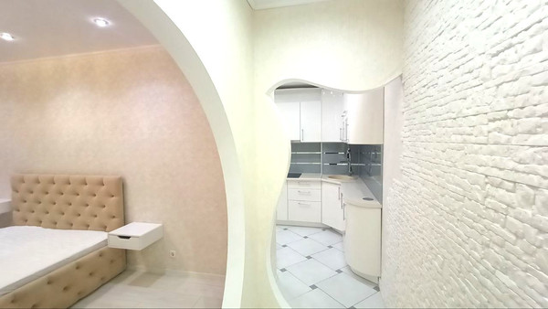 Продам однокомнатную (1-комн.) квартиру, Строителей ул, 104, Ханты-Мансийск г