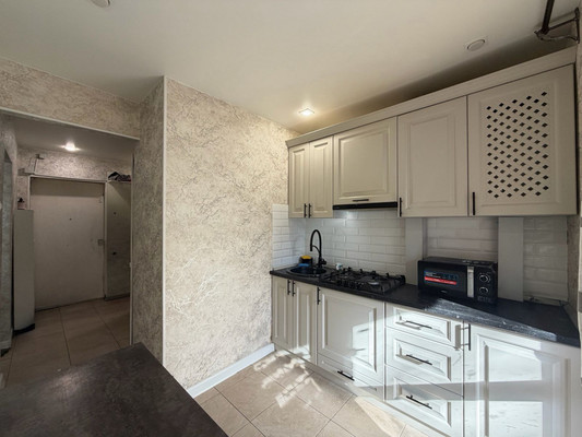 Продам двухкомнатную (2-комн.) квартиру, Ватутина ул, 8, Нальчик г