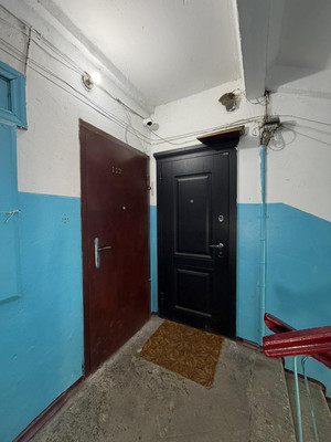 Продам двухкомнатную (2-комн.) квартиру, Ватутина ул, 8, Нальчик г