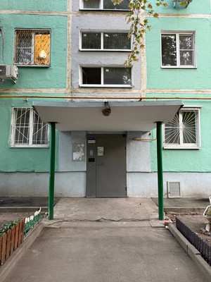 Продам трехкомнатную (3-комн.) квартиру, Коммунистический пр-кт, 38/2, Ростов-на-Дону г