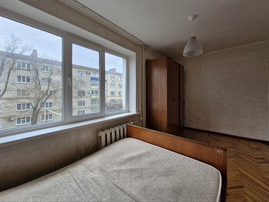 Сдам трехкомнатную (3-комн.) квартиру, Полковая ул, 253, Славянск-на-Кубани г