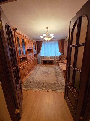 Продам трехкомнатную (3-комн.) квартиру, Еременко ул, 60, Ростов-на-Дону г