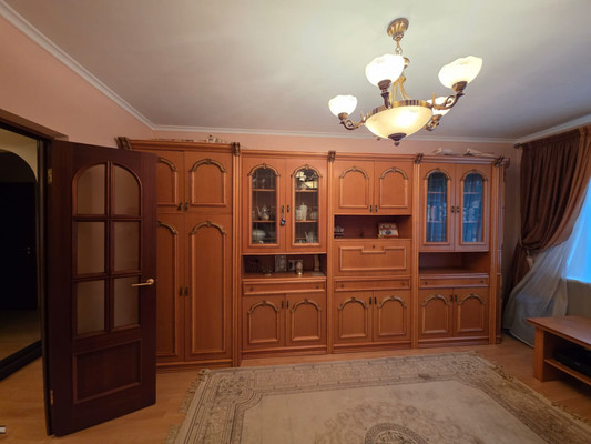 Продам трехкомнатную (3-комн.) квартиру, Еременко ул, 60, Ростов-на-Дону г