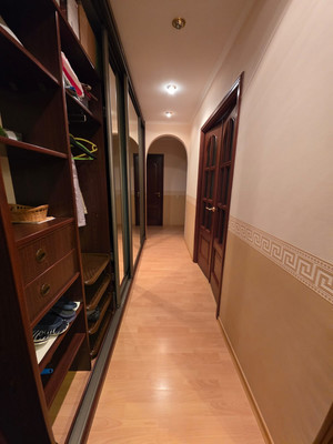 Продам трехкомнатную (3-комн.) квартиру, Еременко ул, 60, Ростов-на-Дону г