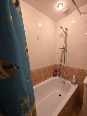 Продам трехкомнатную (3-комн.) квартиру, Еременко ул, 60, Ростов-на-Дону г