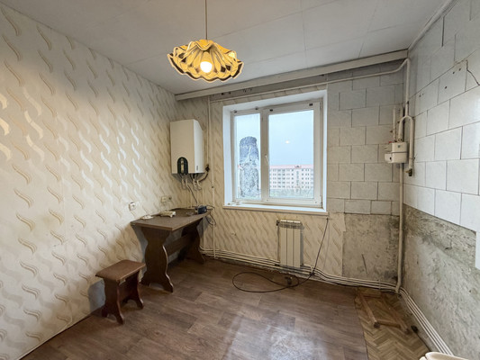 Продам двухкомнатную (2-комн.) квартиру, Острякова ул, 23, Гвардейское пгт