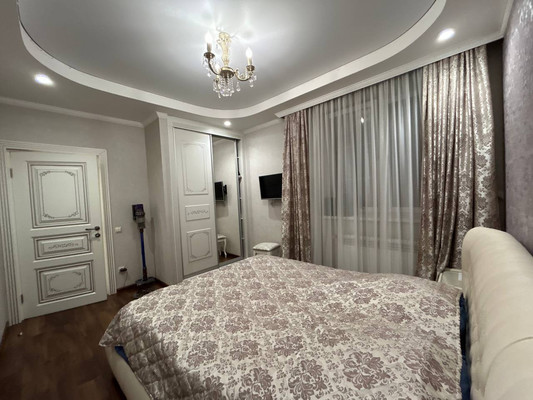 Продам многокомнатную квартиру, Школьная ул, 1к2, Красково п