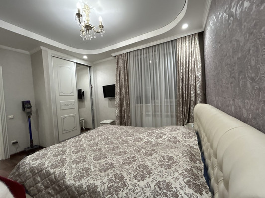 Продам многокомнатную квартиру, Школьная ул, 1к2, Красково п