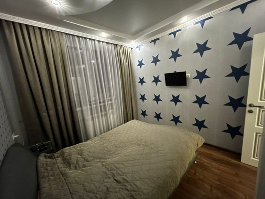 Продам многокомнатную квартиру, Школьная ул, 1к2, Красково п