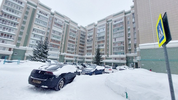 Продам трехкомнатную (3-комн.) квартиру, Салиха Батыева ул, 5, Казань г