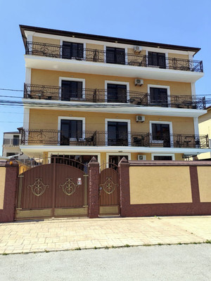 Продам коммерческое помещение 22 м2, Лазурная ул, 11, Витязево с