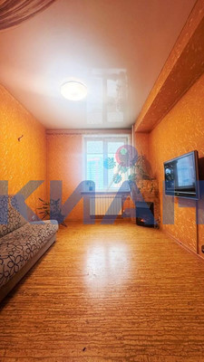 Продам двухкомнатную (2-комн.) квартиру, Вильского ул, 16, Красноярск г