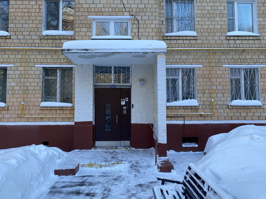 Продам двухкомнатную (2-комн.) квартиру, Черницынский проезд, 10к2, Москва г