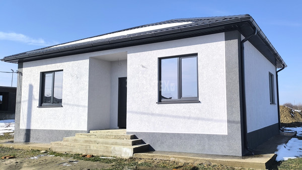 Продам дом, Краснозеленая ул, 51м, Крымск г, 0 км от города