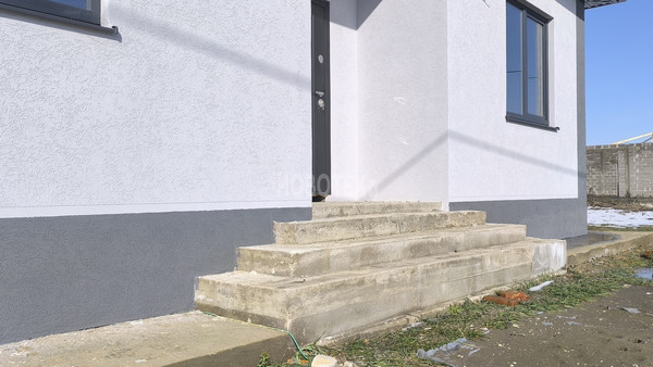 Продам дом, Краснозеленая ул, 51м, Крымск г, 0 км от города