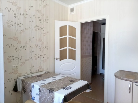 Продам двухкомнатную (2-комн.) квартиру, Дружбы ул, 7/22, Волгодонск г