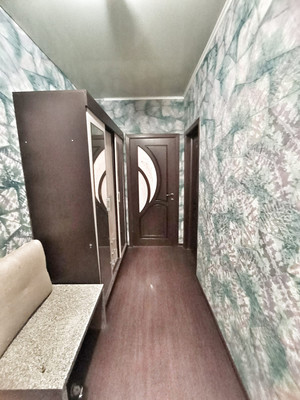 Продам двухкомнатную (2-комн.) квартиру, им. Сергея Есенина ул, 82/4, Краснодар г