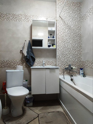 Продам однокомнатную (1-комн.) квартиру, Батуринская ул, 169, Ростов-на-Дону г