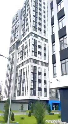 Продам двухкомнатную (2-комн.) квартиру, Грибоедова ул, 7, Симферополь г