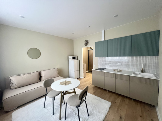 Продам однокомнатную (1-комн.) квартиру, Лесной пр-кт, 37к1, Санкт-Петербург г