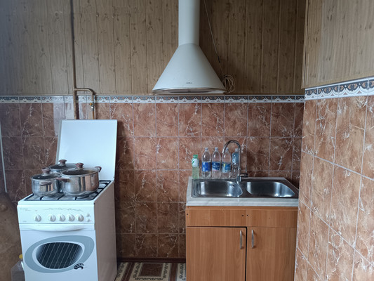 Продам однокомнатную (1-комн.) квартиру, Героев Сталинграда ул, 35, Симферополь г