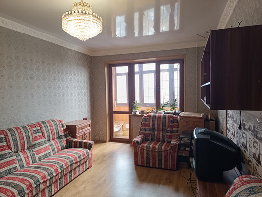 Продам однокомнатную (1-комн.) квартиру, Героев Сталинграда ул, 35, Симферополь г