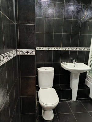 Продам однокомнатную (1-комн.) квартиру, Героев Сталинграда ул, 35, Симферополь г