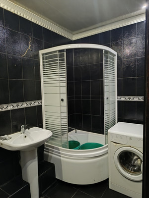 Продам однокомнатную (1-комн.) квартиру, Героев Сталинграда ул, 35, Симферополь г