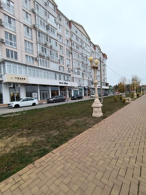 Продам трехкомнатную (3-комн.) квартиру, Отдельская ул, 257, Славянск-на-Кубани г