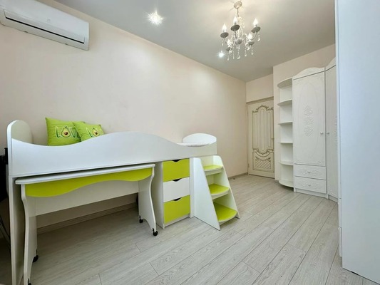 Продам двухкомнатную (2-комн.) квартиру, Стабильная ул, 3, Ростов-на-Дону г