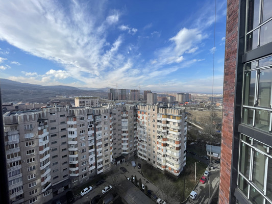 Продам многокомнатную квартиру, Московская ул, 12, Нальчик г