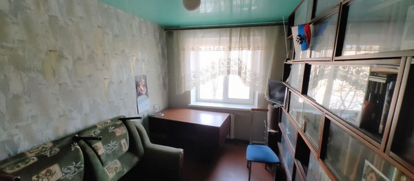 Продам трехкомнатную (3-комн.) квартиру, Коммунистический пр-кт, 30к2, Ростов-на-Дону г