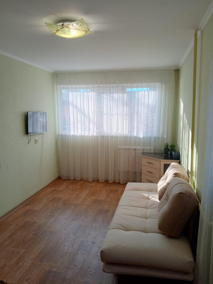 Продам трехкомнатную (3-комн.) квартиру, Танкиста Хрустицкого ул, 7, Санкт-Петербург г