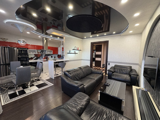 Продам трехкомнатную (3-комн.) квартиру, Лермонтова ул, 267к2, Иркутск г