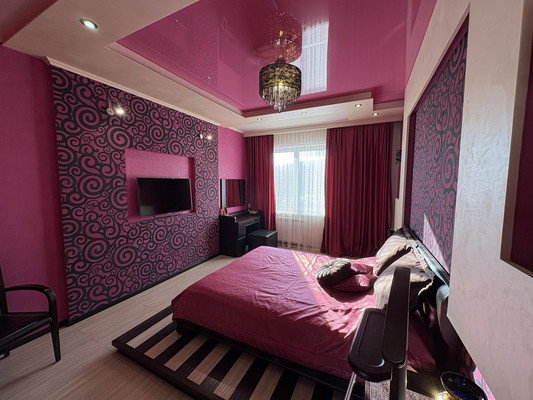 Продам трехкомнатную (3-комн.) квартиру, Лермонтова ул, 267к2, Иркутск г