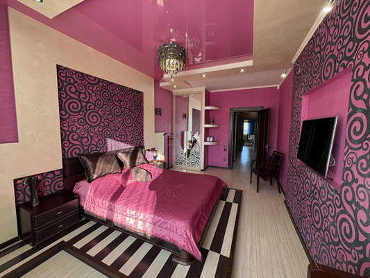 Продам трехкомнатную (3-комн.) квартиру, Лермонтова ул, 267к2, Иркутск г