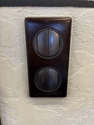 Продам трехкомнатную (3-комн.) квартиру, Лермонтова ул, 267к2, Иркутск г