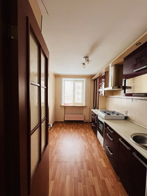 Продам трехкомнатную (3-комн.) квартиру, Маркова ул, 55, Сыктывкар г