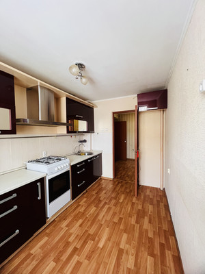 Продам трехкомнатную (3-комн.) квартиру, Маркова ул, 55, Сыктывкар г