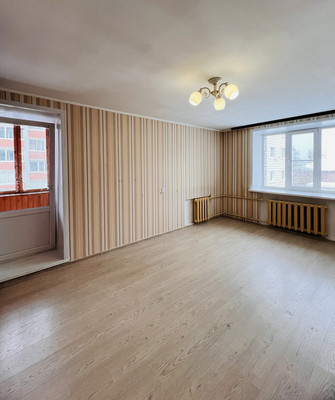 Продам трехкомнатную (3-комн.) квартиру, Маркова ул, 55, Сыктывкар г