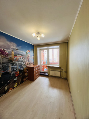 Продам трехкомнатную (3-комн.) квартиру, Маркова ул, 55, Сыктывкар г