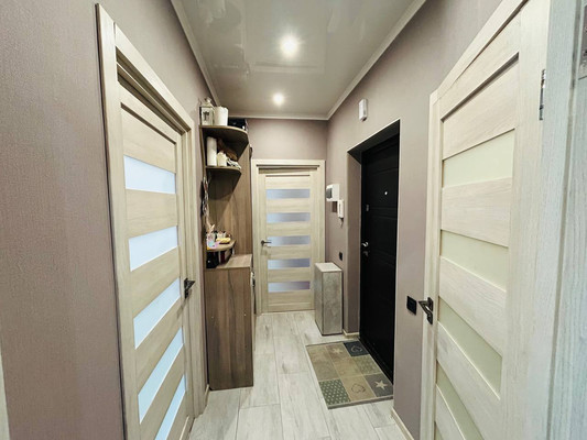 Продам двухкомнатную (2-комн.) квартиру, Пражский б-р, 14, Гурьевск г