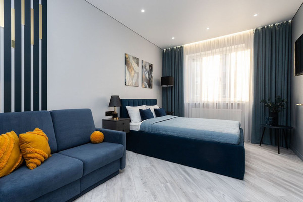 Продам однокомнатную (1-комн.) квартиру, Аэропортная ул, 11, Калининград г