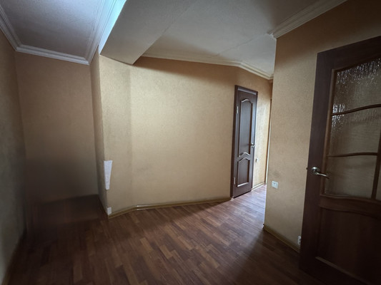 Продам двухкомнатную (2-комн.) квартиру, С.Лазо ул, 10, Баксан г