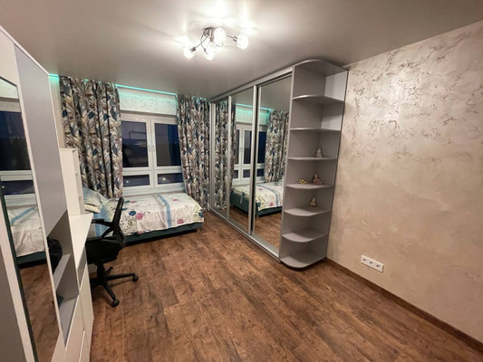 Продам двухкомнатную (2-комн.) квартиру, Южная Битца р-н, 1, Бутово рп