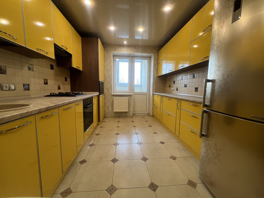 Продам трехкомнатную (3-комн.) квартиру, Крупской ул, 5к5, Рязань г