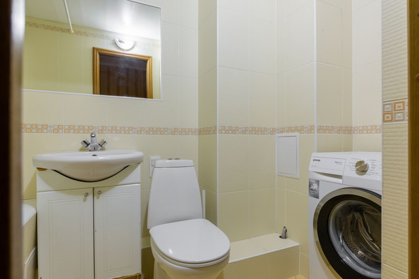 Продам однокомнатную (1-комн.) квартиру, Авиаконструкторов пр-кт, 42к3, Санкт-Петербург г