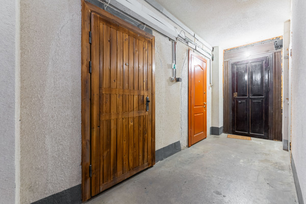 Продам однокомнатную (1-комн.) квартиру, Авиаконструкторов пр-кт, 42к3, Санкт-Петербург г