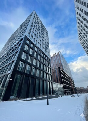 Продам двухкомнатную (2-комн.) квартиру, Светланова ул, 11к2, Москва г